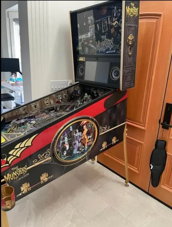 The Munsters Pro Pinball Machine - Image 2